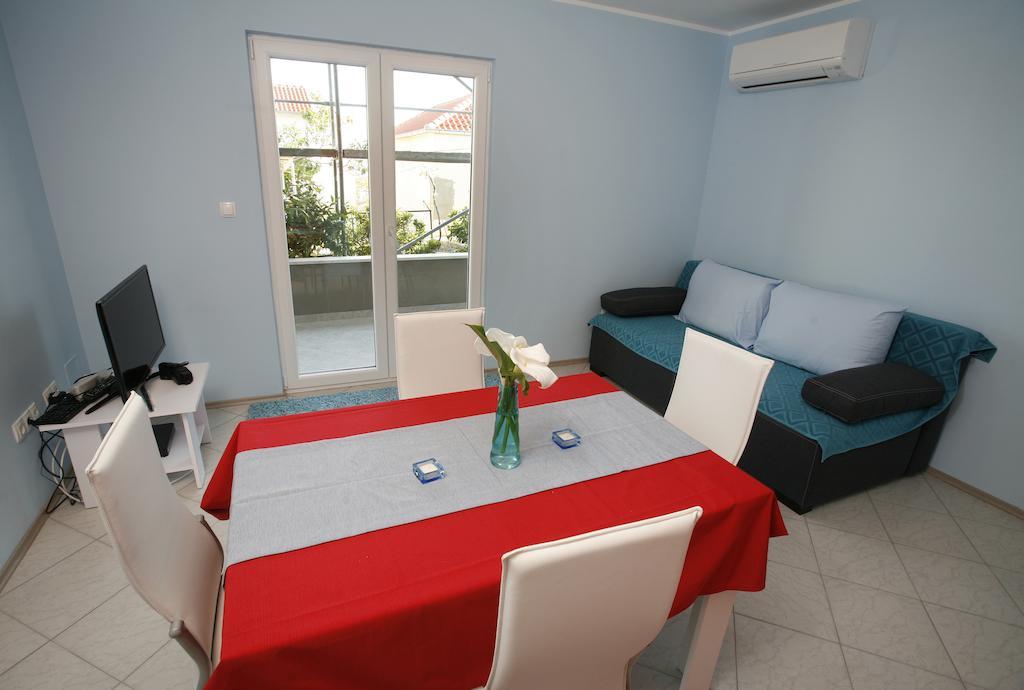 Apartment Fila I Jure Solin Room photo
