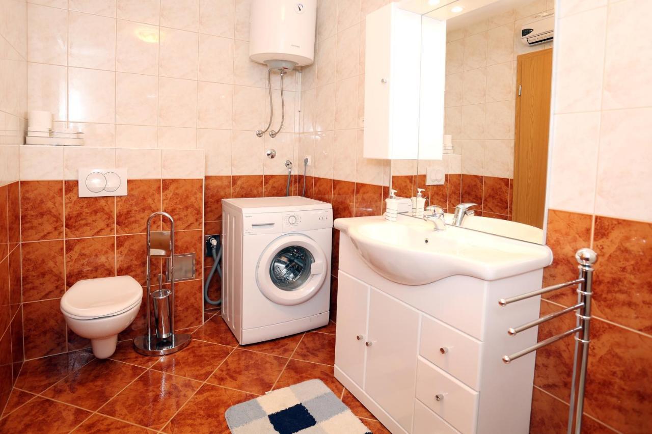 Apartment Fila I Jure Solin Room photo