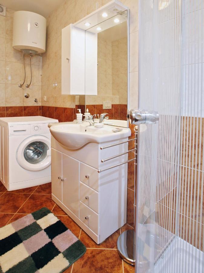 Apartment Fila I Jure Solin Room photo